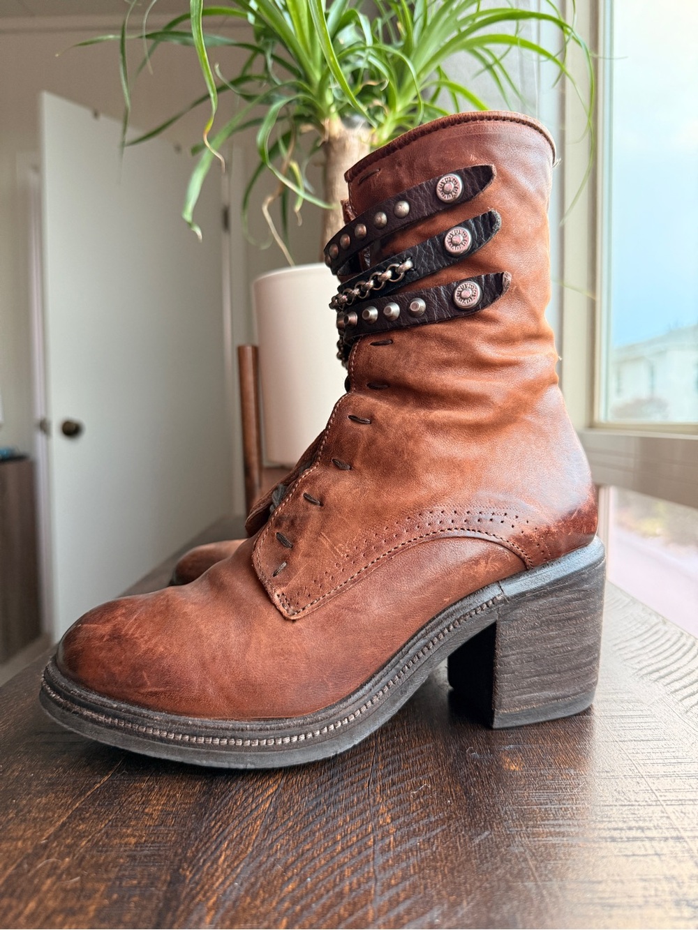 AS98 Fleece-Lined Women’s Brown Leather Studded Lace-Up Ankle Boots 38/8 - Picture 6 of 9